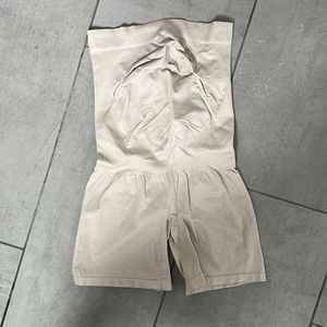 BLANQI everyday maternity belly support girl short